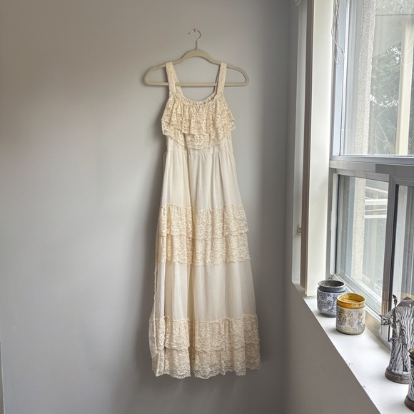 Gunne Sax Dresses & Skirts - Gunne Sax Cream Lace Maxi Prairie Dress Maxi Dress